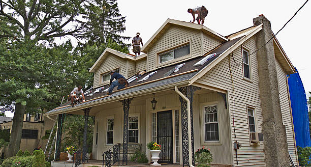 Best Roof Waterproofing Services  in Montebello, CA